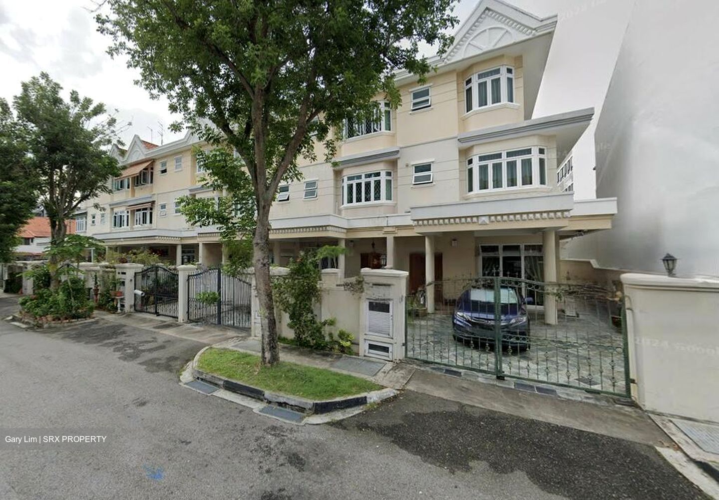 Duku Road (D15), Terrace #458259471